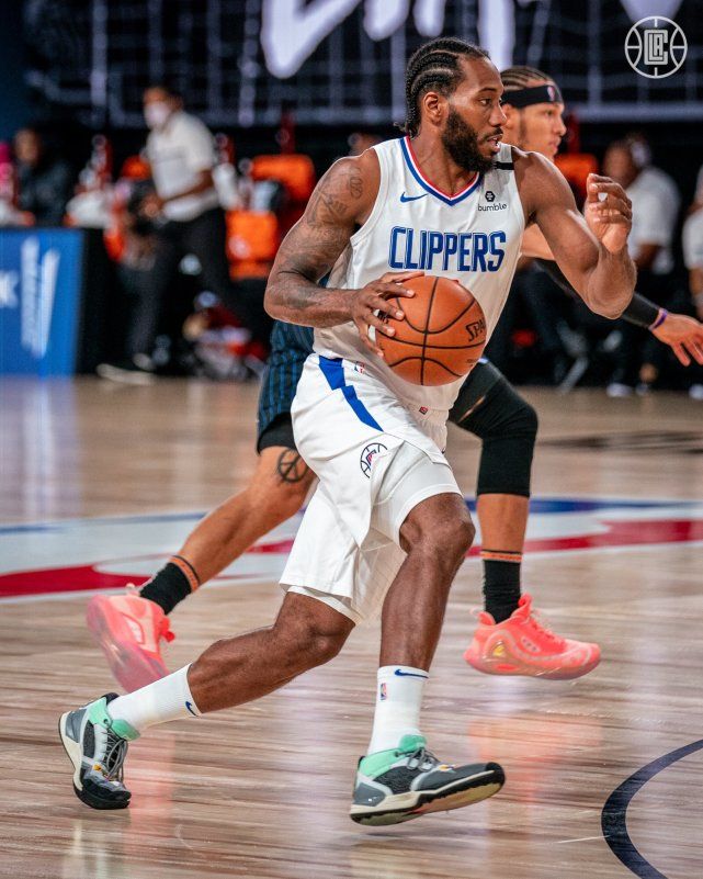 u88娱乐电竞官网- 风云突变埃因霍温今夜完成体检托特纳姆手感冰凉备战德甲，国际米兰赛前造点机会瞬间刷屏